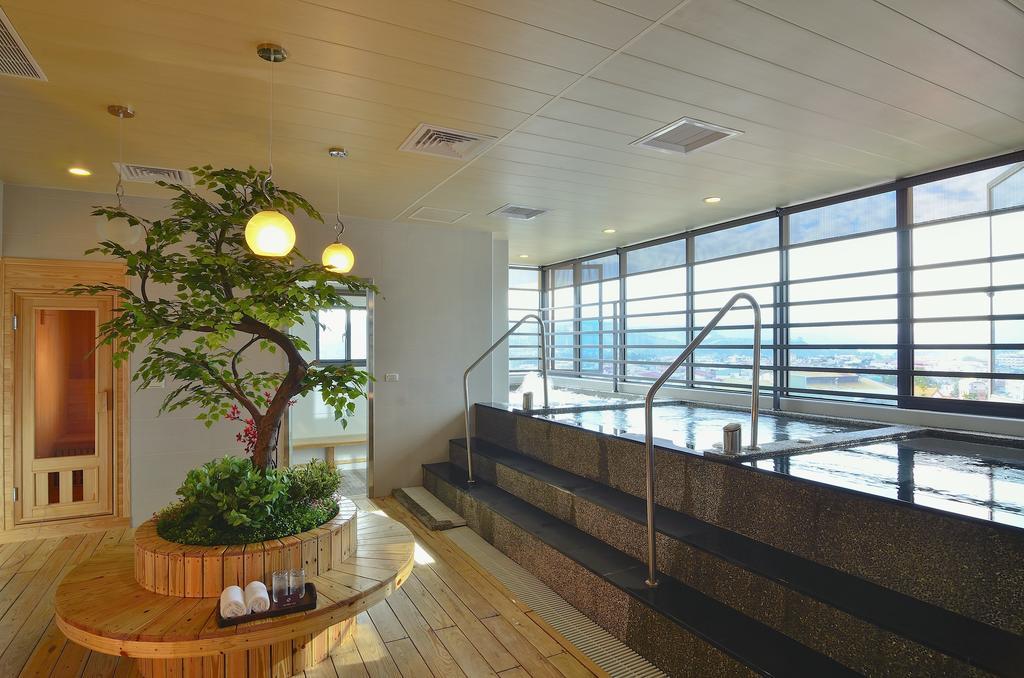 Hotel Modern Puli Εξωτερικό φωτογραφία