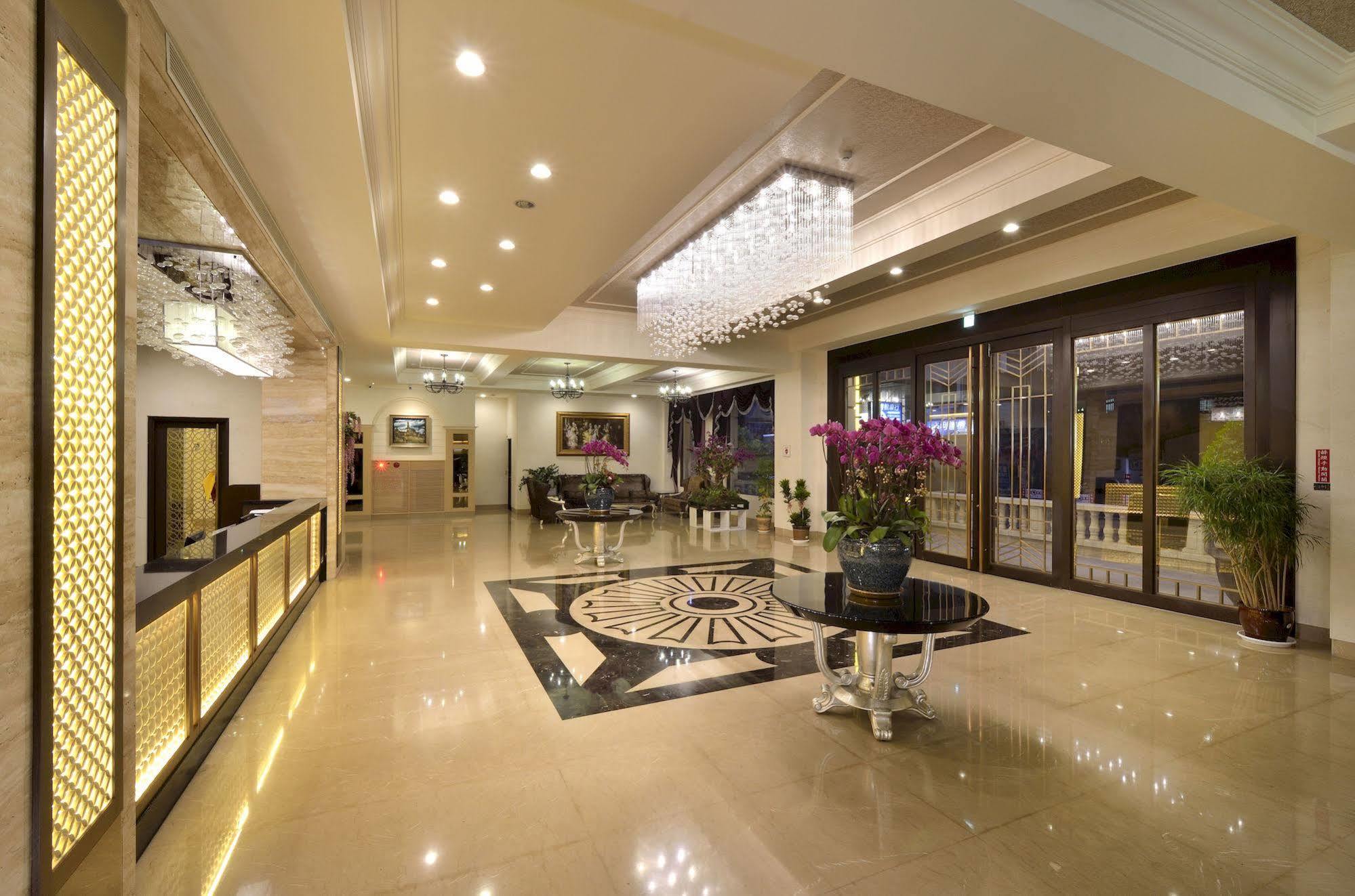 Hotel Modern Puli Εξωτερικό φωτογραφία