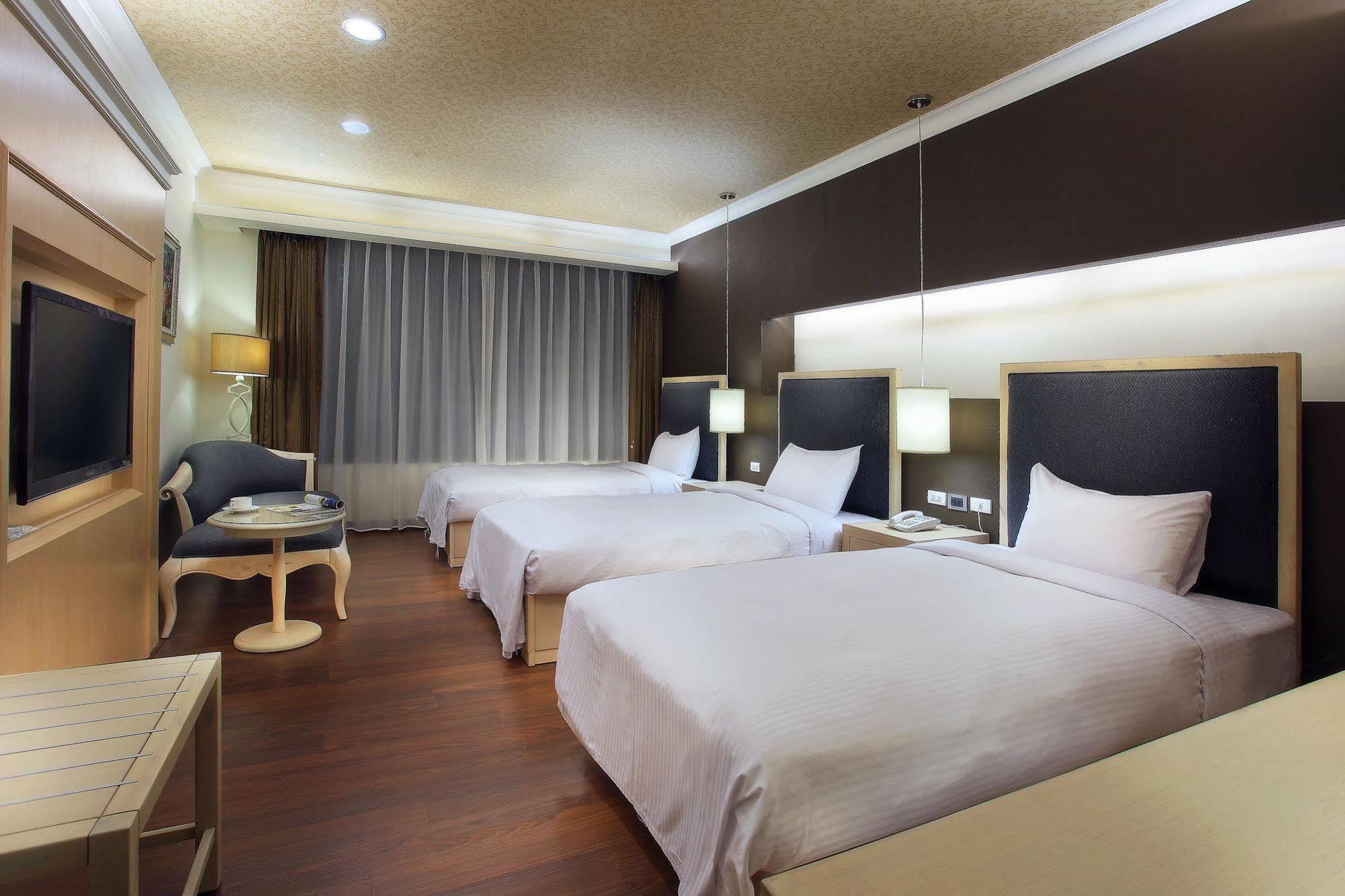 Hotel Modern Puli Εξωτερικό φωτογραφία